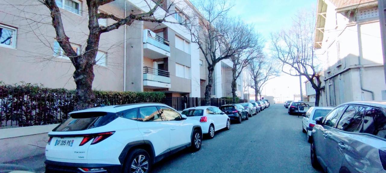 Mambrillo Parking Netflix Disney Prime Avignon Exterior foto